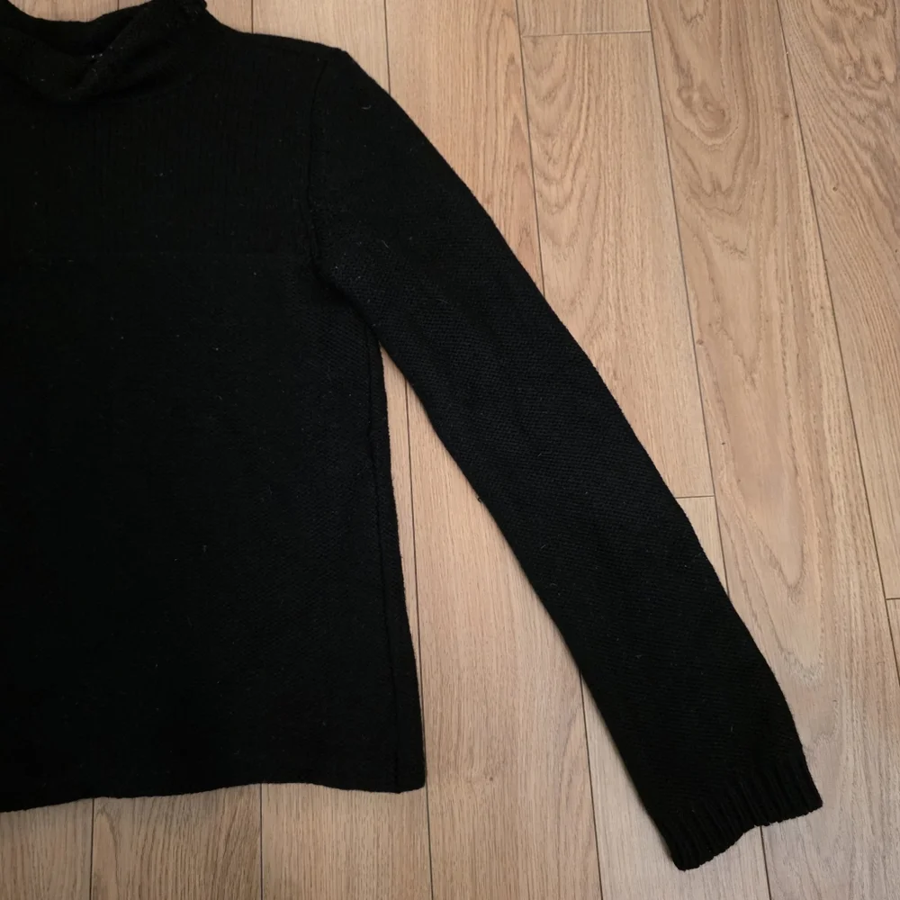 Theory pre loved
